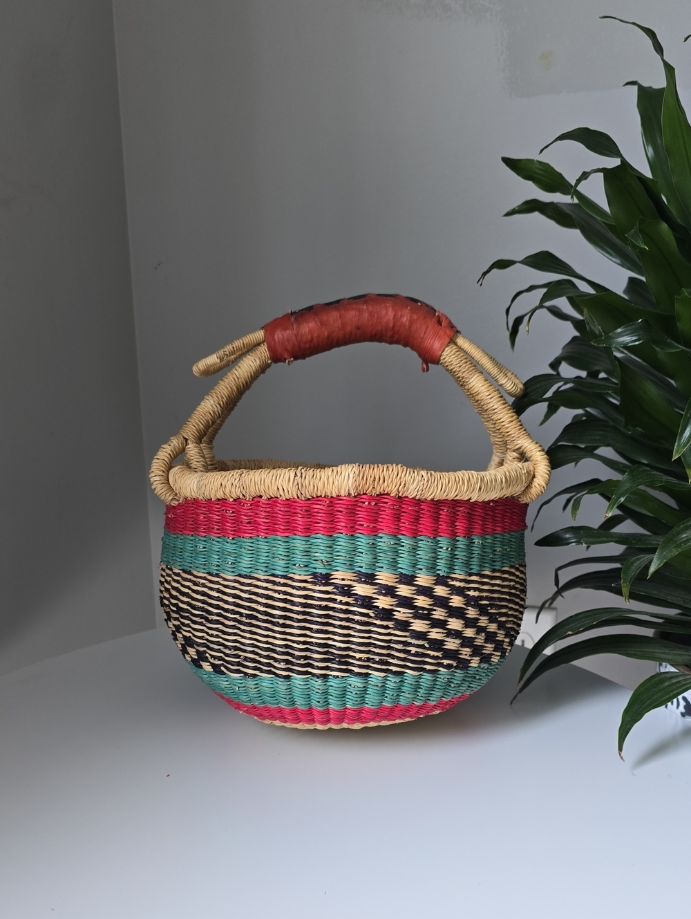 Small Round Woven Basket with Handle